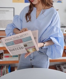 Diosfront（ディオスフロント）の「ボリューム袖ルーズシルエットキーネックブラウス（シャツ/ブラウス）」