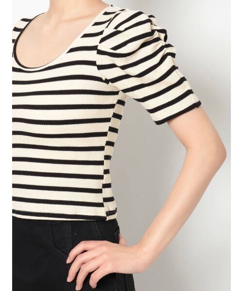 EMODA（エモダ）の「タックスリーブパフトップス（Tシャツ/カットソー・レディース・ホワイト/ブラック/ブルー/その他・FREE）」の14枚目の写真