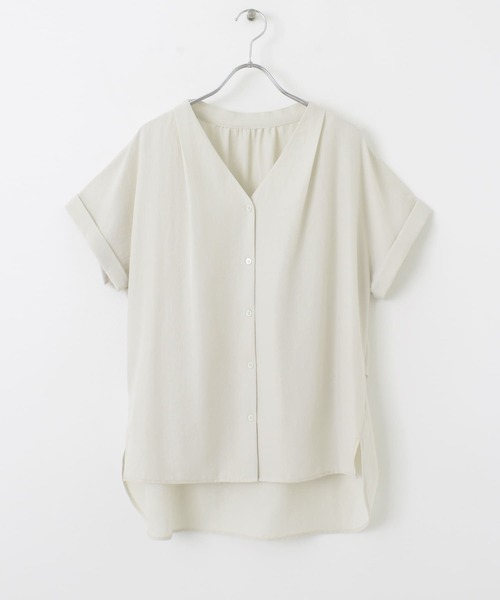 URBAN RESEARCH（アーバンリサーチ）の「エアリーVネック半袖シャツ（シャツ/ブラウス・レディース・グリーン系その他/オレンジ/ブラック/オフホワイト・FREE）」の18枚目の写真