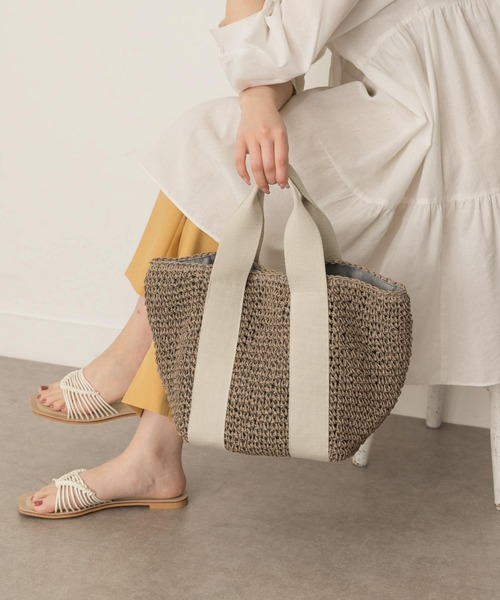 RODE SKO（ロデスコ）の「テープハンドルペーパートートバッグ（トートバッグ・レディース・グレー/ナチュラル・ONE）」の4枚目の写真