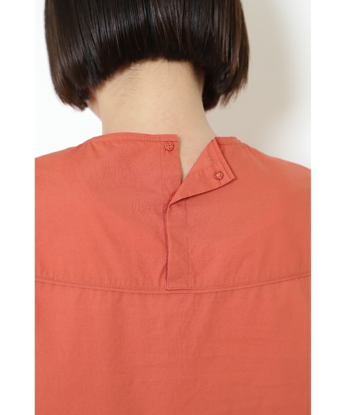 human woman（ヒューマンウーマン）の「◆ヨーク切替ノースリーブブラウス（シャツ/ブラウス・レディース・ホワイト/オレンジ/ベージュ系その他2・MEDIUM）」の17枚目の写真