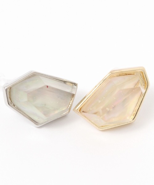 LAKOLE（ラコレ）の「ポイントカラーノンホールピアス / 275544（イヤリング・レディース・その他2/その他1・FREE）」の3枚目の写真