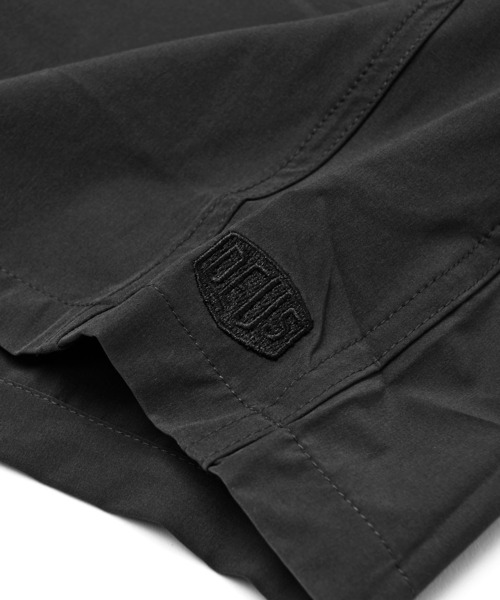 DEUS EX MACHINA(デウスエクスマキナ)の「DEUS サミットボードショーツ DMP222118(その他パンツ・メンズ・ブラック/オリーブ・M/L)」の13枚目の写真