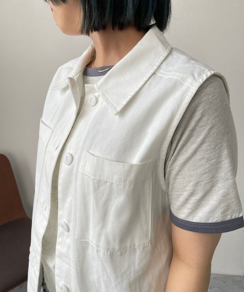 JUGLANS(ユグランス)の「☆ 旬なレイヤードスタイルが叶う。ミリタリーチュニックベスト T1345(ベスト・レディース・スミクロ/ホワイト・FREE)」の8枚目の写真