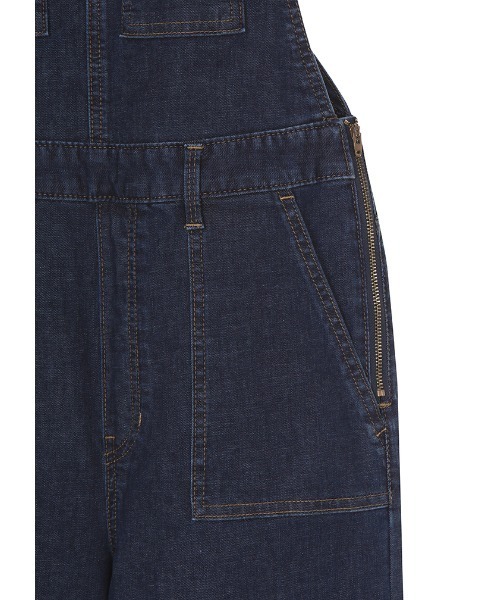 Guess（ゲス）の「Wide Denim Overalls（サロペット/オーバーオール・レディース・ダークブルー・26inch/28inch/24inch）」の5枚目の写真