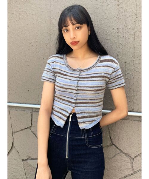 EMODA（エモダ）の「カラーストライプニット（ニット/セーター・レディース・ブラック/レッド/ブルー・FREE）」の2枚目の写真