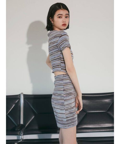 EMODA（エモダ）の「カラーストライプニット（ニット/セーター・レディース・ブラック/レッド/ブルー・FREE）」の4枚目の写真