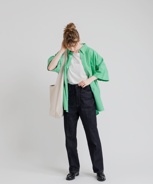 MUHET(ミュエータ)の「テーパードデニムパンツ(デニムパンツ・レディース・ライトブルー/ダークインディゴブルー・SMALL/MEDIUM/X-LARGE)」の15枚目の写真