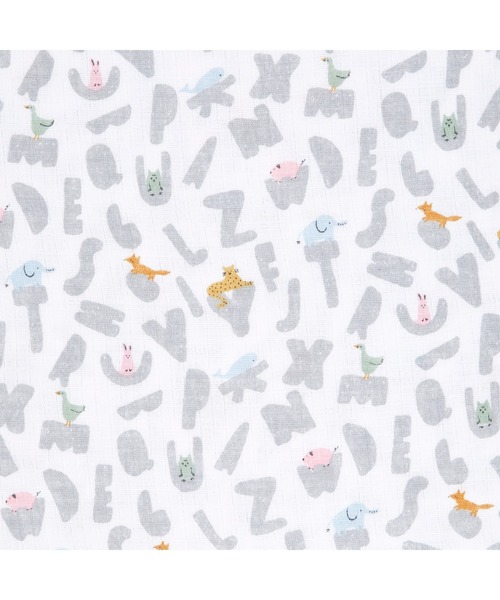 aden + anais essentials(エイデンアンドアネイエッセンシャルズ)の「モスリンバーピービブ1枚入り アルファベットアニマルズ EBBC10023 alphabet animals - animals burpy bib(スタイ/よだれかけ・キッズ・ホワイト×グレー・FREE)」の6枚目の写真