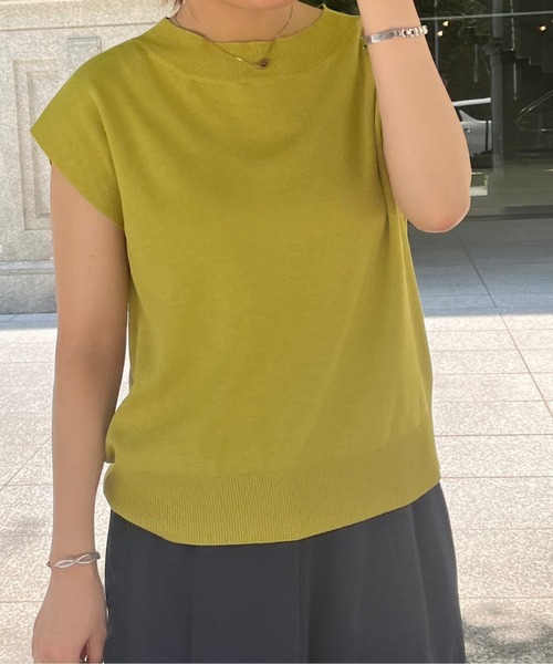 Chez toi（シェトワ）の「フレンチスリーブボートネックプルオーバー（カーディガン/ボレロ・レディース・ブラック/オフホワイト/ライム/グレイッシュベージュ・FREE）」の4枚目の写真