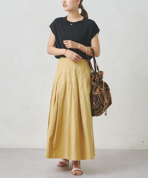 Chez toi（シェトワ）の「フレンチスリーブボートネックプルオーバー（カーディガン/ボレロ・レディース・ブラック/オフホワイト/ライム/グレイッシュベージュ・FREE）」の6枚目の写真