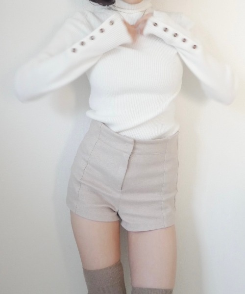 -Myme- Heart be to.（マイミーハートビート）の「cuffs button knit / カフスボタンニット（ニット/セーター・レディース・ホワイト/ピンク・FREE）」の11枚目の写真