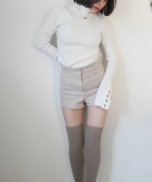 -Myme- Heart be to.（マイミーハートビート）の「cuffs button knit / カフスボタンニット（ニット/セーター・レディース・ホワイト/ピンク・FREE）」の5枚目の写真