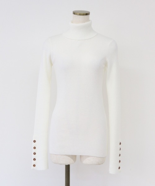 -Myme- Heart be to.（マイミーハートビート）の「cuffs button knit / カフスボタンニット（ニット/セーター・レディース・ホワイト/ピンク・FREE）」の4枚目の写真