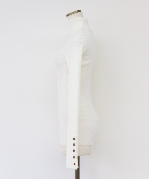 -Myme- Heart be to.（マイミーハートビート）の「cuffs button knit / カフスボタンニット（ニット/セーター・レディース・ホワイト/ピンク・FREE）」の12枚目の写真