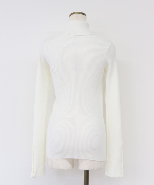 -Myme- Heart be to.（マイミーハートビート）の「cuffs button knit / カフスボタンニット（ニット/セーター・レディース・ホワイト/ピンク・FREE）」の7枚目の写真