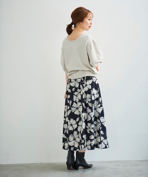 le.coeur blanc（ルクールブラン）の「前後2WAYパフスリーブニットプルオーバー（ニット/セーター・レディース・ピンク/カーキオリーブ/グレイッシュベージュ・38）」の8枚目の写真