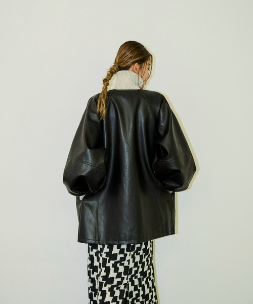 AIC.（エーアイシー）の「フェイクレザーボリュームスリーブノーカラージャケット（ノーカラージャケット・レディース・ブラック・FREE）」の8枚目の写真