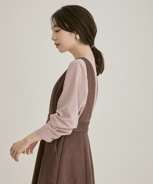 VIS（ビス）の「【洗える・防シワ】フロントタック長袖ブラウス（シャツ/ブラウス・レディース・ダークブラウン/ネイビー/サックスブルー/ピンク/モスグリーン/クリーム/ホワイト系その他5/ピンク系その他2/ブラック系その他・FREE）」の11枚目の写真