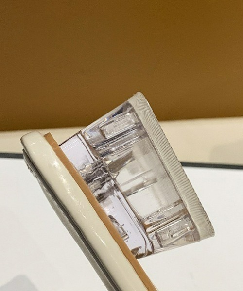 LAC-VERT（ラック・ヴェール）の「オーガンジークリアヒールサンダル（サンダル・レディース・ブラック/ベージュ/アイボリー・S/M/L）」の11枚目の写真