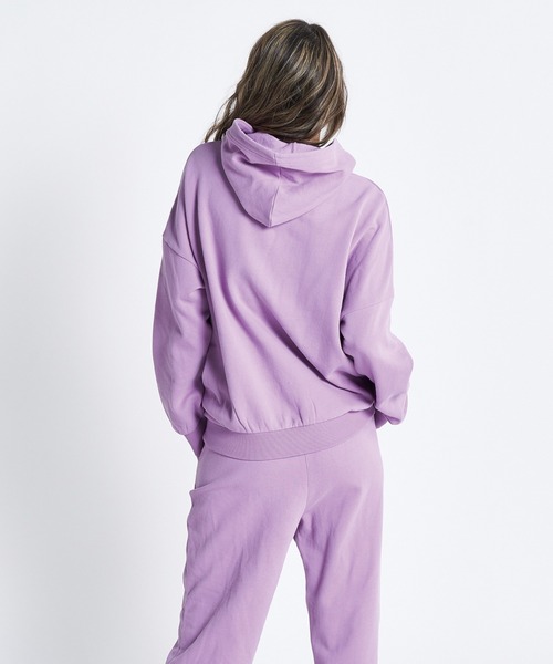 ROXY（ロキシー）の「JIVY ZIP/ロキシージップアップパーカー（パーカー・レディース・グレー/パープル/ブラック・LARGE/MEDIUM/SMALL/X-LARGE）」の5枚目の写真