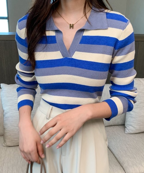 ABITOKYO(アビトーキョー)の「マルチボーダースキッパーネックニットポロ(ニット/セーター・レディース・ブラック/ブルー/オレンジ・FREE)」の3枚目の写真