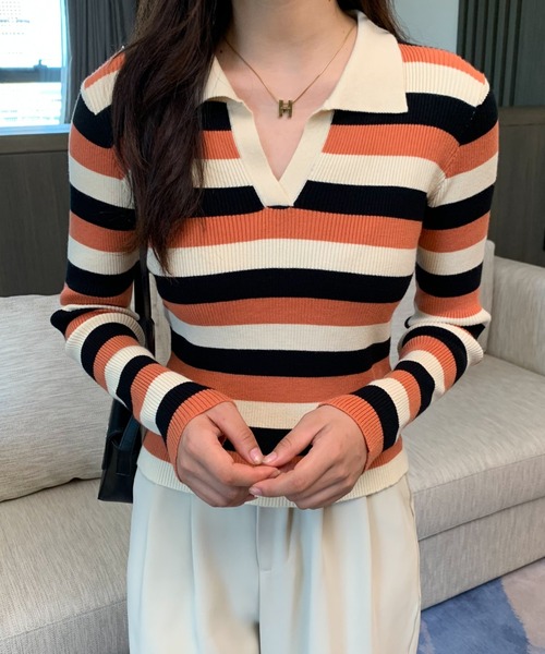 ABITOKYO(アビトーキョー)の「マルチボーダースキッパーネックニットポロ(ニット/セーター・レディース・ブラック/ブルー/オレンジ・FREE)」の13枚目の写真