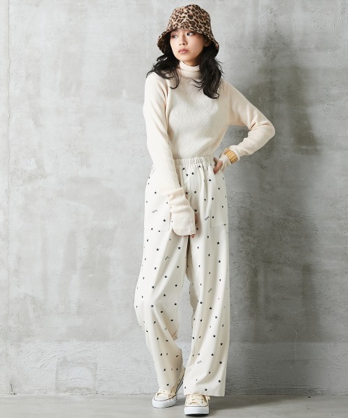 GEVS.(ジェイヴィス)の「<大きいサイズ> シンプルタートルニット GEVS.(ニット/セーター・レディース・ネイビー/アイボリー/ブラック・4L/LL/5L/3L/L)」の10枚目の写真