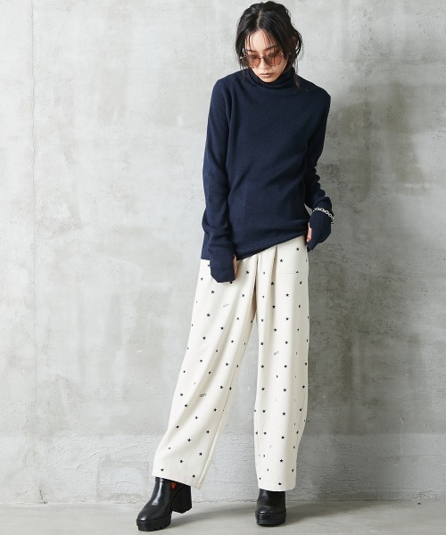 GEVS.(ジェイヴィス)の「<大きいサイズ> シンプルタートルニット GEVS.(ニット/セーター・レディース・ネイビー/アイボリー/ブラック・4L/LL/5L/3L/L)」の17枚目の写真
