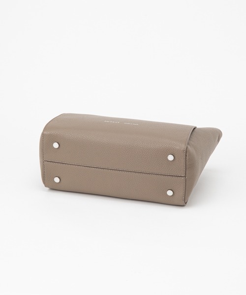 IACUCCI（イアクッチ）の「サブリナ M CERVO（トートバッグ