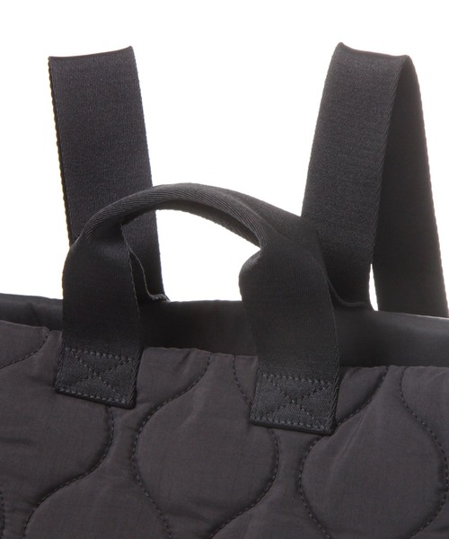LEPSIM（レプシィム）の「マタニティ／キルティングリュック　163682（マタニティウェア/グッズ・レディース・ブラック/グリーン・ONE SIZE）」の8枚目の写真