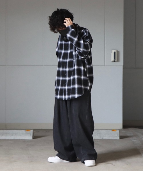 ILL'S(イルズ)の「ビッグシルエット オンブレチェックシャツ【ILL’S】(シャツ/ブラウス・メンズ・グリーン/レッド/ホワイト/ブルー・FREE)」の13枚目の写真