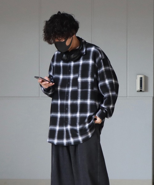 ILL'S(イルズ)の「ビッグシルエット オンブレチェックシャツ【ILL’S】(シャツ/ブラウス・メンズ・グリーン/レッド/ホワイト/ブルー・FREE)」の7枚目の写真