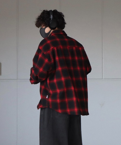 ILL'S(イルズ)の「ビッグシルエット オンブレチェックシャツ【ILL’S】(シャツ/ブラウス・メンズ・グリーン/レッド/ホワイト/ブルー・FREE)」の18枚目の写真