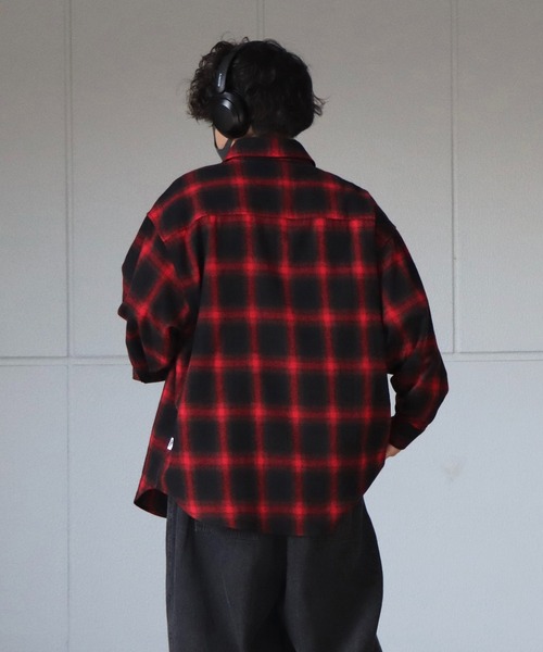 ILL'S(イルズ)の「ビッグシルエット オンブレチェックシャツ【ILL’S】(シャツ/ブラウス・メンズ・グリーン/レッド/ホワイト/ブルー・FREE)」の19枚目の写真