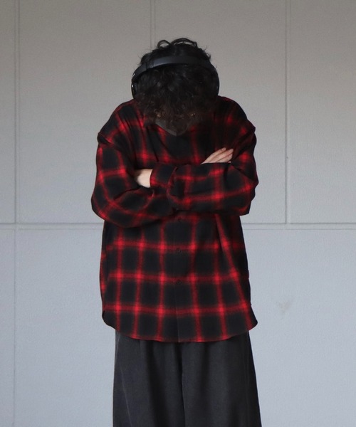 ILL'S(イルズ)の「ビッグシルエット オンブレチェックシャツ【ILL’S】(シャツ/ブラウス・メンズ・グリーン/レッド/ホワイト/ブルー・FREE)」の16枚目の写真