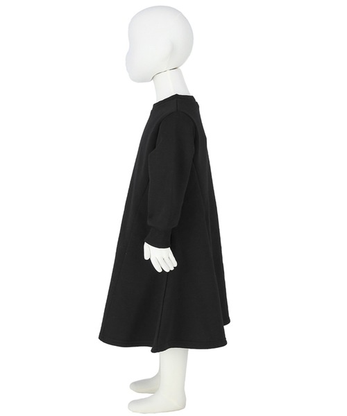 coca（coca）（コカ）の「キッズ 親子お揃い 裏起毛 Aライン ワンピース（ワンピース・キッズ・チャコールグレー/ブラック・100/110/120/130）」の9枚目の写真