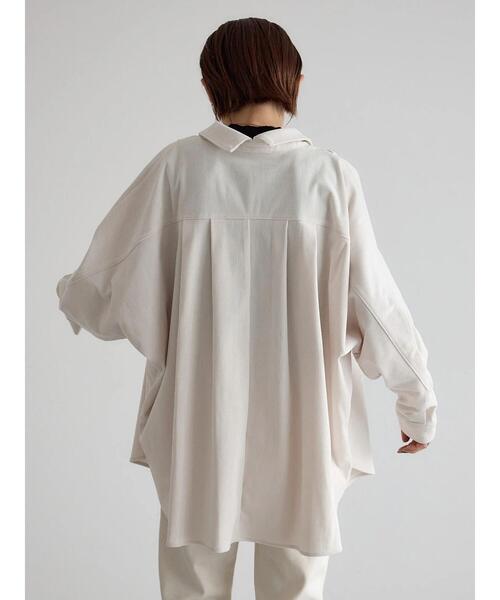 rem closet（レムクローゼット）の「コーデュロイダブルステンタックブラウス（シャツ/ブラウス・レディース・オフホワイト/ダークグレー・FREE）」の9枚目の写真