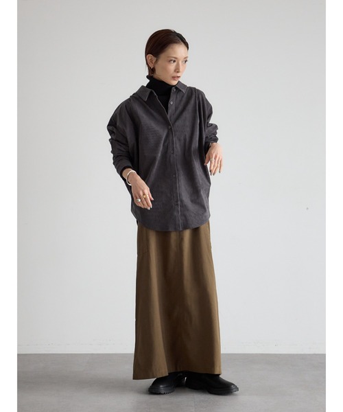 rem closet（レムクローゼット）の「コーデュロイダブルステンタックブラウス（シャツ/ブラウス・レディース・オフホワイト/ダークグレー・FREE）」の8枚目の写真