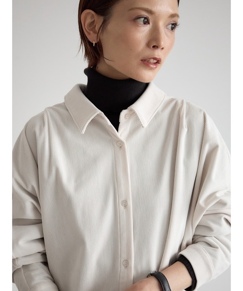 rem closet（レムクローゼット）の「コーデュロイダブルステンタックブラウス（シャツ/ブラウス・レディース・オフホワイト/ダークグレー・FREE）」の22枚目の写真