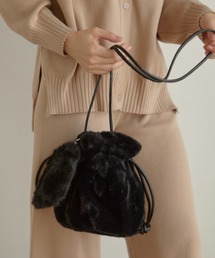 Fur pouch バッグ