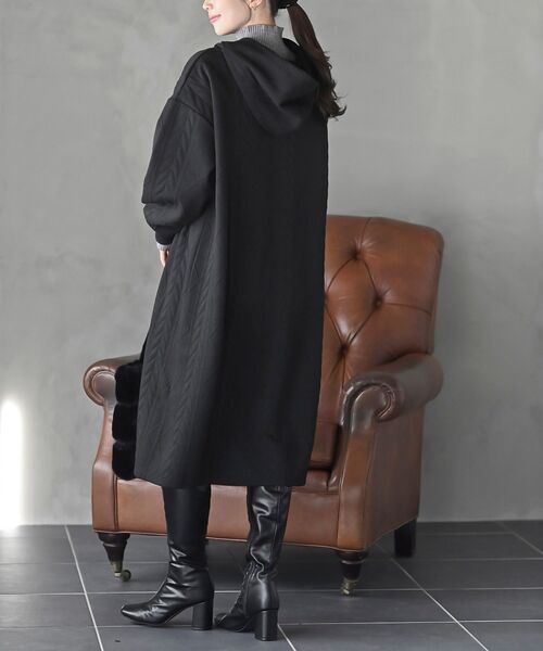 rps(アールピーエス)の「ケーブル柄パーカーワンピース(ワンピース・レディース・チャコールグレー/ブラック/カーキ/グレー/アイボリー・フリー)」の18枚目の写真