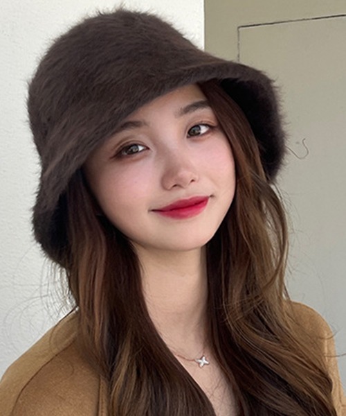DAY CLOSET（デイ クローゼット）の「レディース ふわふわファー風バケットハット（ハット・レディース・モカ/カーキ/ホワイト/ダークブラウン/ベージュ/ブラック・ONE SIZE）」の11枚目の写真