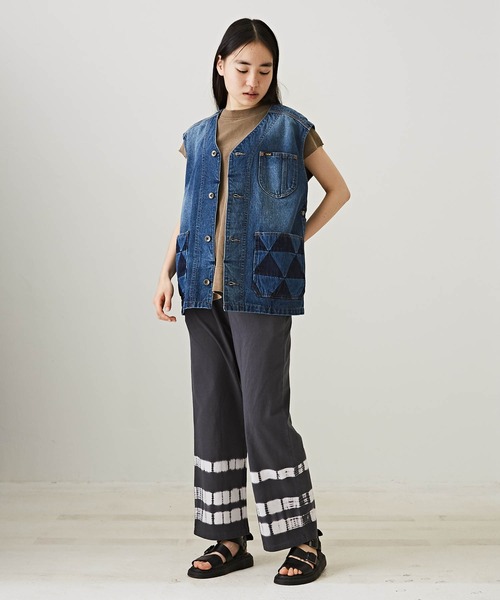 TOBILA(トビラ)の「絞り染め天竺イージーパンツ(その他パンツ・レディース・スミクロ/ベージュ/パープル・M)」の4枚目の写真