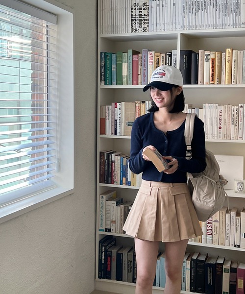 by muni:r(バイ ムニール)の「ハイティーンプリーツスカート(スカート・レディース・ベージュ/ブラック・SMALL/MEDIUM)」の13枚目の写真