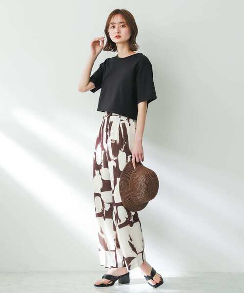 SENSE OF PLACE by URBAN RESEARCH（センスオブプレイスバイアーバンリサーチ）の「USAコットンクロップドTシャツ(半袖)（Tシャツ/カットソー・レディース・イエロー/オフホワイト/ブラック系その他/ベージュ/ブラック・ONE）」の14枚目の写真