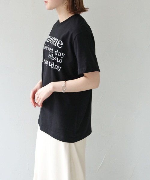 HER CLOSET(ハークローゼット)の「【shemoshelly】WEB限定someoneロゴTシャツ(Tシャツ/カットソー・レディース・ブラック/ホワイト/ホワイト系その他2・S/M/L)」の10枚目の写真