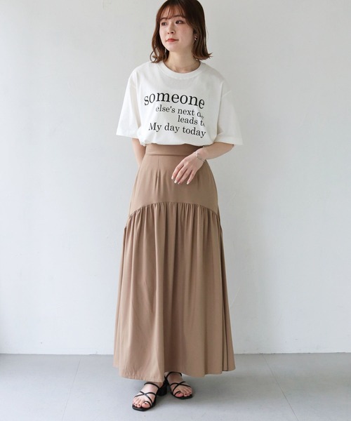 HER CLOSET(ハークローゼット)の「【shemoshelly】WEB限定someoneロゴTシャツ(Tシャツ/カットソー・レディース・ブラック/ホワイト/ホワイト系その他2・S/M/L)」の16枚目の写真