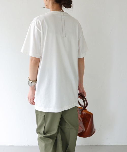 HER CLOSET(ハークローゼット)の「【shemoshelly】WEB限定someoneロゴTシャツ(Tシャツ/カットソー・レディース・ブラック/ホワイト/ホワイト系その他2・S/M/L)」の6枚目の写真