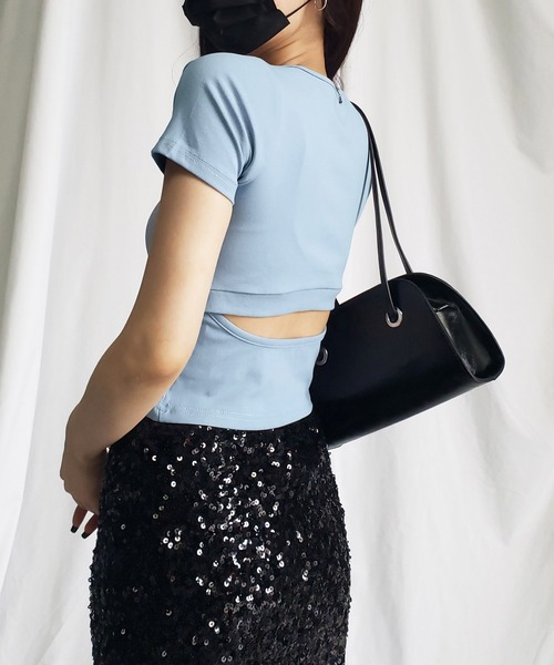 me+em select（ミームセレクト）の「【 ５color 】カットアウトバックスリットクロップドＴシャツ（Tシャツ/カットソー・レディース・グレー/ブラック/チャコール/ホワイト/ブルー・FREE）」の5枚目の写真